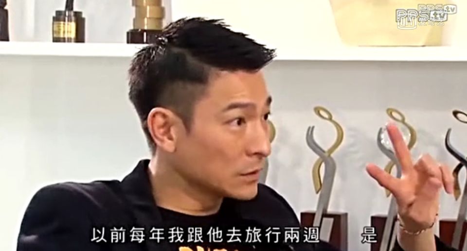 刘德华常带家人出游