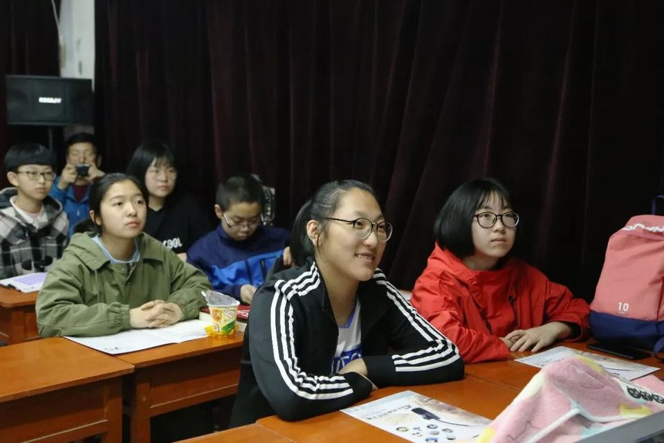 当孝亲遇到00后,与姜泽守音乐学校共奏爱的歌曲