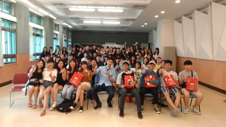 主播张以仁为孝亲奖选拔宣传 前进东吴校园